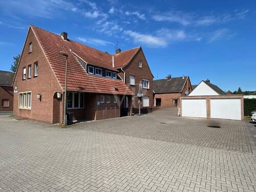 Ansicht hinten - 6 Zimmer Mehrfamilienhaus, Wohnhaus in Rhede
