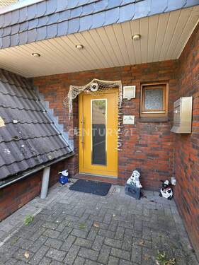 Hauseingang - 4 Zimmer Einfamilienhaus in Sande