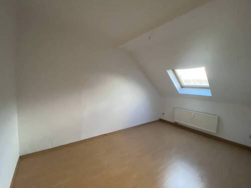 IMG-20250901-WA0003.jpg - Etagenwohnung mit 65,00 m² in Gotha zur Miete