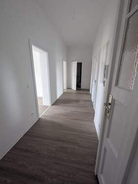 Bild 3 - 3 Zimmer Etagenwohnung zur Miete in Schkeuditz