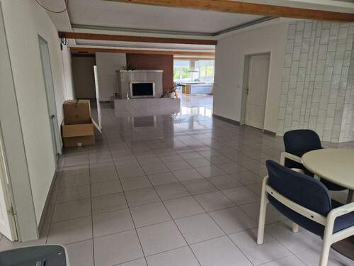 Bürofläche 1 - Großzügige Loft-Bürofläche mit Fußbodenheizung - flexibel gestaltbar, ab sofort