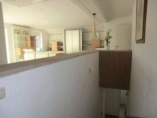 Treppenaufgang zum Wohnzimmer - 