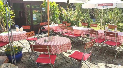 Attraktiver Biergarten 100 qm - Hotel, Pension, Gasthof in Waldkraiburg zum Kaufen