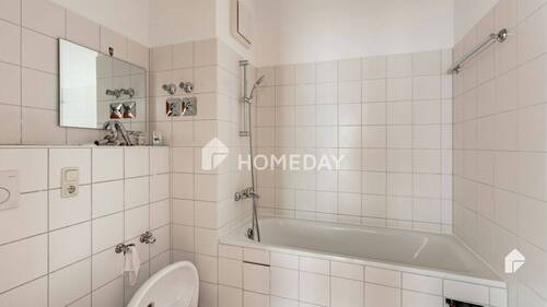 Musterwohnung Badezimmer 1 - 