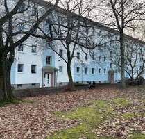 Sonne mit Balkon.. ..helle, moderne 3 Zimmer-Wohnung.. Einbauküche gegen Aufpreis möglich . sofort einzugsfertig - Zwickau Marienthal