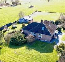 Viel Platz zum Leben: Einfamilienhaus mit traumhaftem Grundstück in Sankt Michaelisdonn!