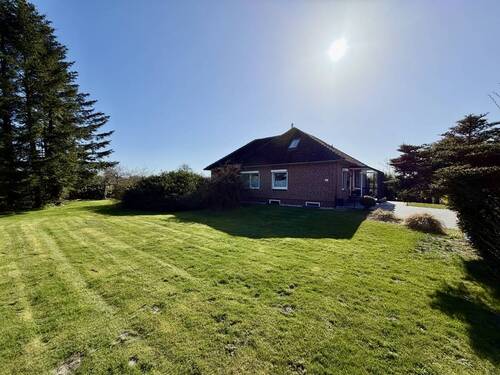 Aussenansicht vorne - 5 Zimmer Einfamilienhaus zum Kaufen in Sankt Michaelisdonn