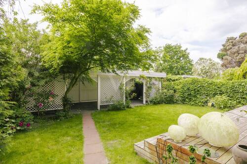 Garten und Carport - 