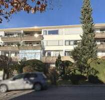 Halbhöhenlage in Waiblingen: 4-Zimmer-Eigentumswohnung mit großem sonnigem Balkon und TG-Stellplatz