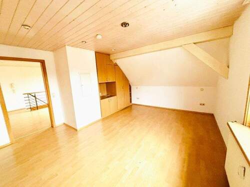 Zimmer DG - Etagenwohnung mit 84,50 m&sup2; in Radolfzell am Bodensee zum Kaufen