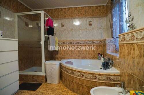 Wanne u. Dusche - 