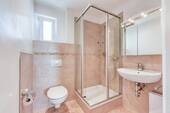 Bad mit Fenster - 