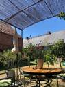 Terrasse Gartenhaus mit Blick zum Innenhof.JPG - 