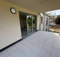 Aktion! - inklusive Einbauküche | pures Wohnvergnügen mit 4 Zimmern, Küche, 2 Bädern und Sonnenbalkon - Wiesbaden Biebrich