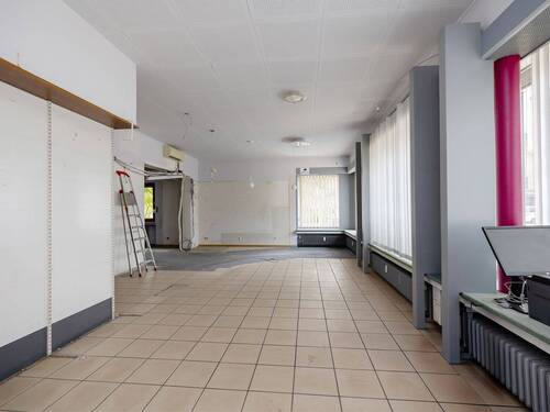 Ladenlokal rechts - 