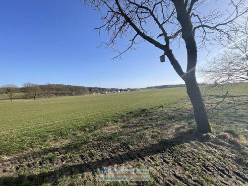 Aussicht - Erstbezug: Cooles Dachstudio an Single oder Paar zu vermieten