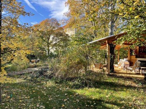 Garten mit sicht auf Strandbar - 