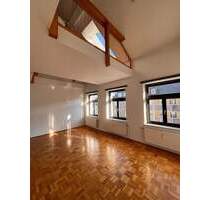 Traumhafte Maisonettewohnung mit Atmosphäre in einem denkmalgeschützen Haus - Nähe Luisenhospital in Aachen-City