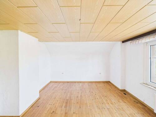 Schlafzimmer 1. OG - 