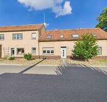 Visionäre & Handwerker aufgepasst: Anwesen mit 2 Wohnungen, alter Schlachterei und Kosmetikstudio - Jessen (Elster) Mügeln