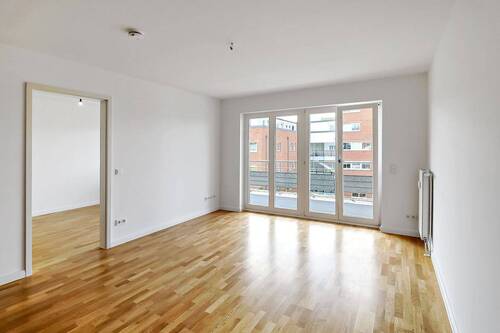 Wohnbereich - 2 Zimmer Etagenwohnung in Berlin