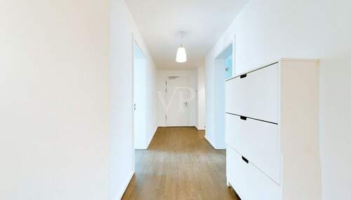 Flur - Etagenwohnung mit 112,00 m&sup2; in Berlin zum Kaufen