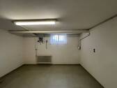 H 541 KG Kellerraum rechts.jpg - 