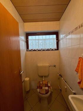 H 541 EG Gäste-WC.jpg - 