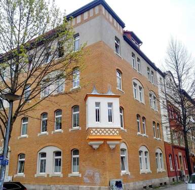 Außenansicht 2 - 2 Zimmer Etagenwohnung zur Miete in Erfurt