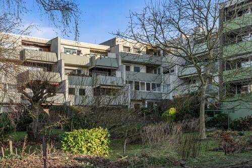 Gepflegte Eigentumswohnung - Geräumig und gepflegt: 4-Zimmer-Wohnung in Kiel-Elmschenhagen