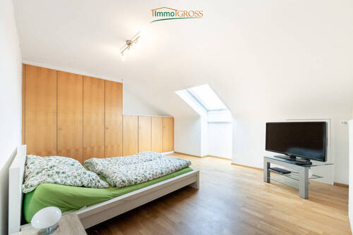 OG - Helles Schlafzimmer - 