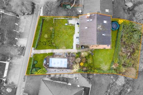 Übersicht der Grundstücksgröße von oben - Doppelhaushälfte mit 205,00 m&sup2; in Lörrach zum Kaufen