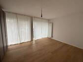 Zimmer 2 - 