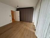 Zimmer 3 - 