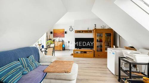 W1 1. OG Wohnzimmer 1 - 1 Zimmer Mehrfamilienhaus, Wohnhaus in Schwabhausen