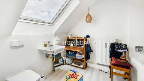 W1 1. OG Badezimmer 1 - 