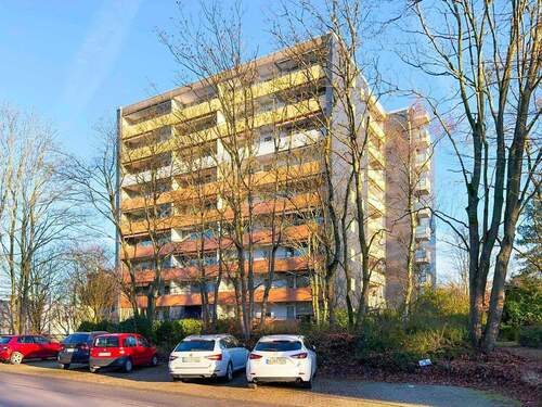 Ansicht Strasse Ostrasse - Etagenwohnung mit 91,00 m&sup2; in Kaarst zum Kaufen