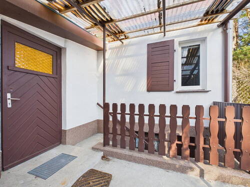 Hauseingang/Kellerzugang - 