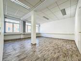 Büro / Behandlungsraum - 