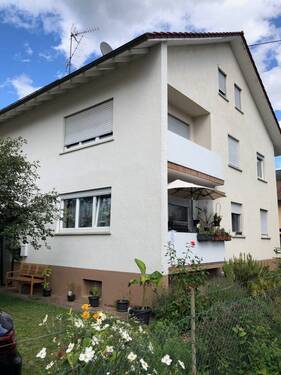 Ansicht Süd-/Westseite - Viel Platz, viel Potenzial - Einfamilienhaus mit Garten sucht neue Besitzer
