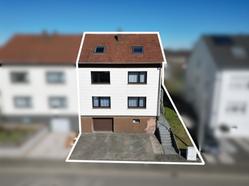 Bild 3 - 9 Zimmer Einfamilienhaus in Saarlouis