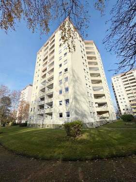 Straßenansicht - Wohnung in Saarbrücken-Dudweiler