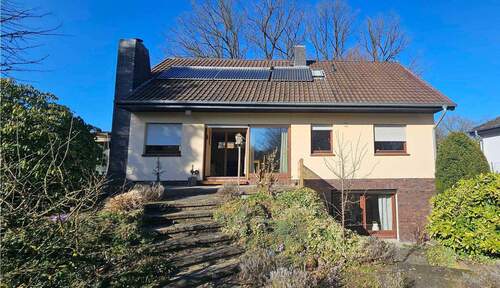 Hausansicht - Einfamilienhaus mit Fußbodenheizung und Sauna in ruhiger Lage von Ahausen zu verkaufen