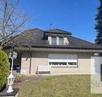 ***STEGEHUIS GMBH*** Zweifamilienhaus mit großes Grundstück im Gronau. ACHTUNG kommt in der Versteigerung!!! - Gronau (Westfalen)