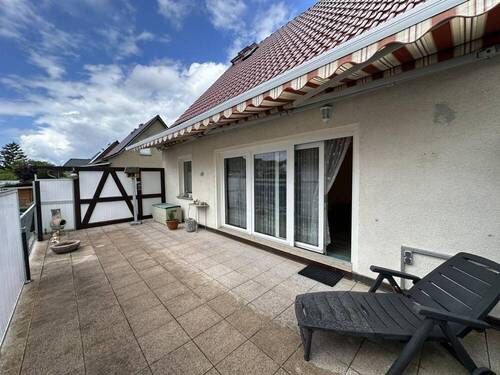 Sonnenterrasse mit Gartenzugang in Südausrichtung - 