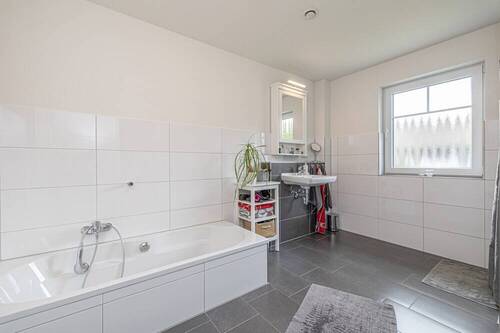 Hell und freundlich - 