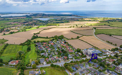 Ostsee und Sehlendorfer Binnensee in der Nähe - 