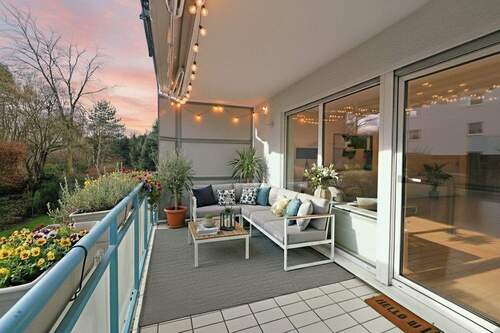 Titel - 4 Zimmer Etagenwohnung zum Kaufen in Duisburg / Rahm