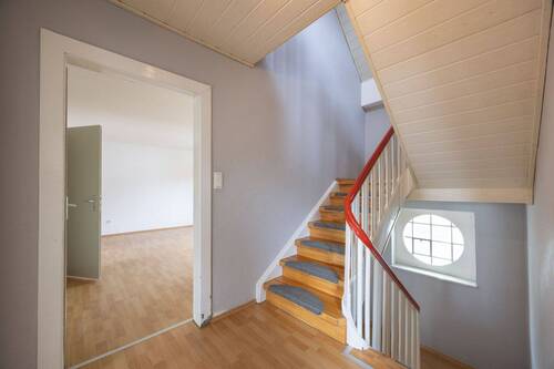 Treppenhaus (1. OG) - 