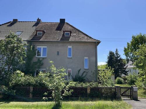 Straßenansicht - 